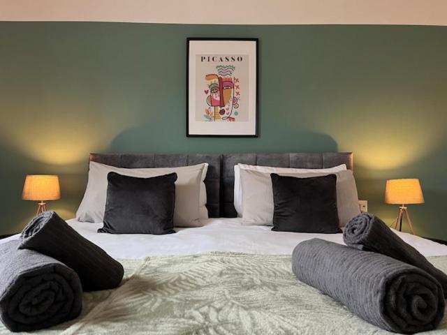 Stylish Townhouse In Lincoln Villa Luaran gambar