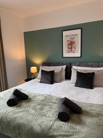 Stylish Townhouse In Lincoln Villa Luaran gambar